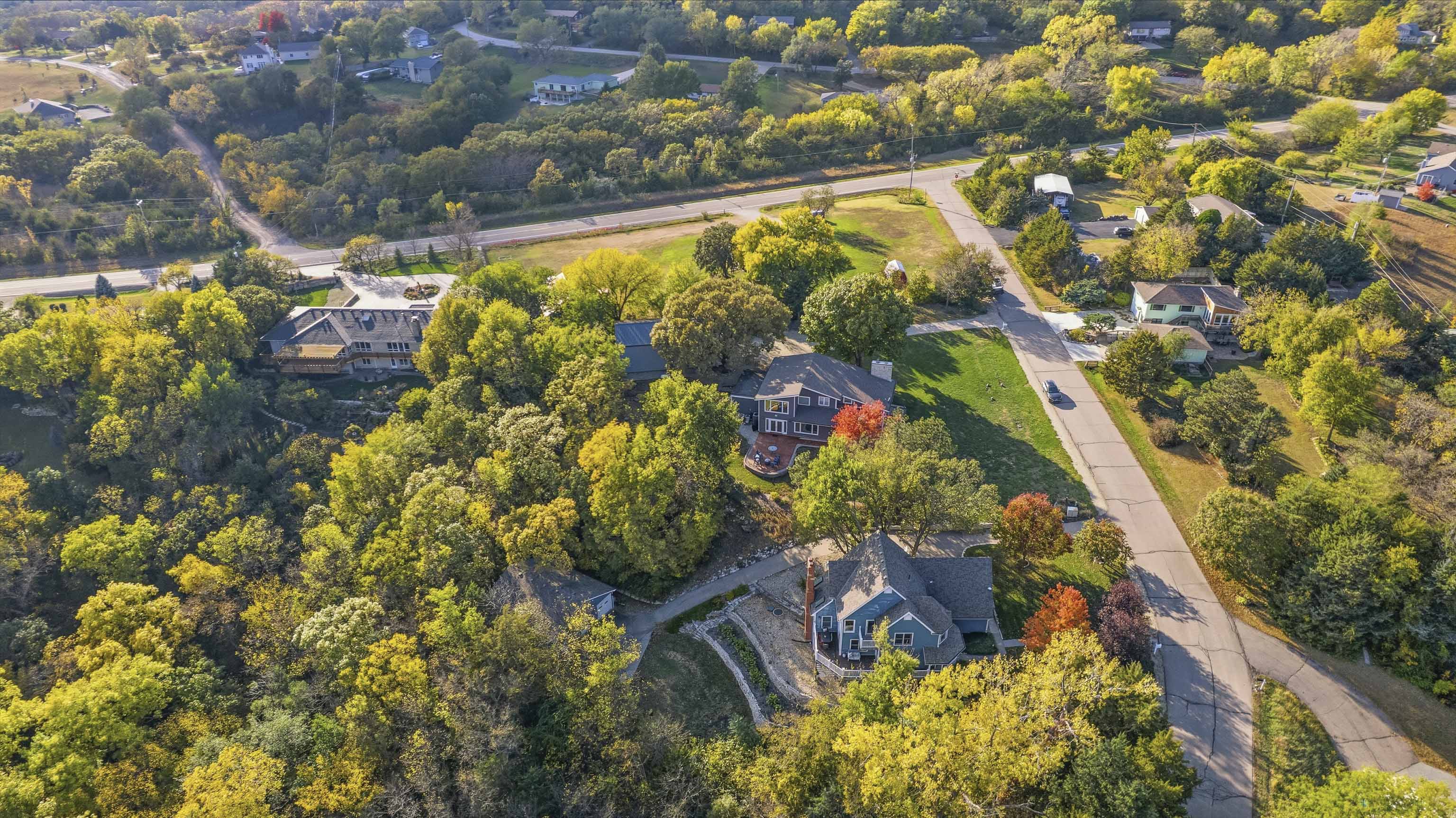 Manhattan, Kansas, 66503, United States, 4 Bedrooms Bedrooms, ,4 BathroomsBathrooms,Residential,For Sale,1985204
