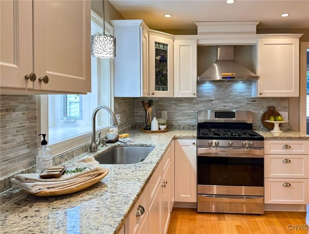 New Hartford, New York, 13413, United States, 4 Bedrooms Bedrooms, ,5 BathroomsBathrooms,Residential,For Sale,1932756