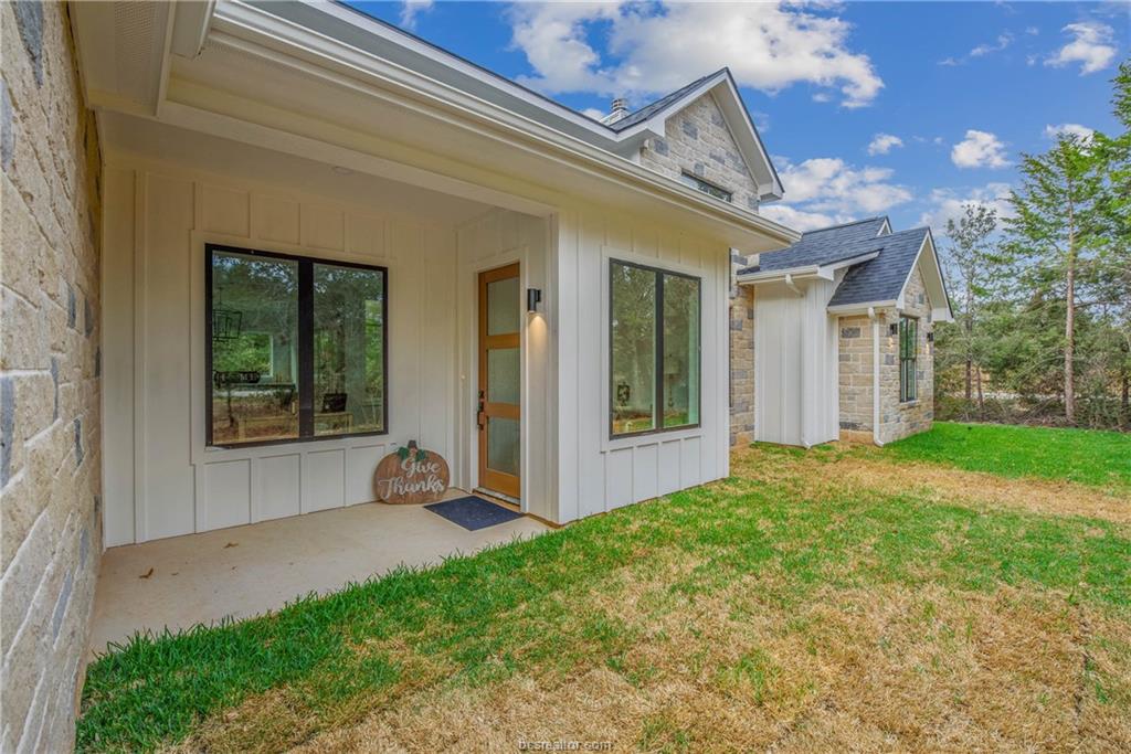 Franklin, Texas, 77856, United States, 4 Bedrooms Bedrooms, ,4 BathroomsBathrooms,Residential,For Sale,1880669