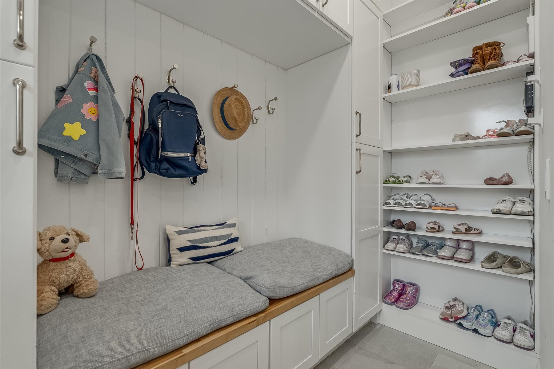  Custom Estate Home on Five Stunning Acres - 物件實景