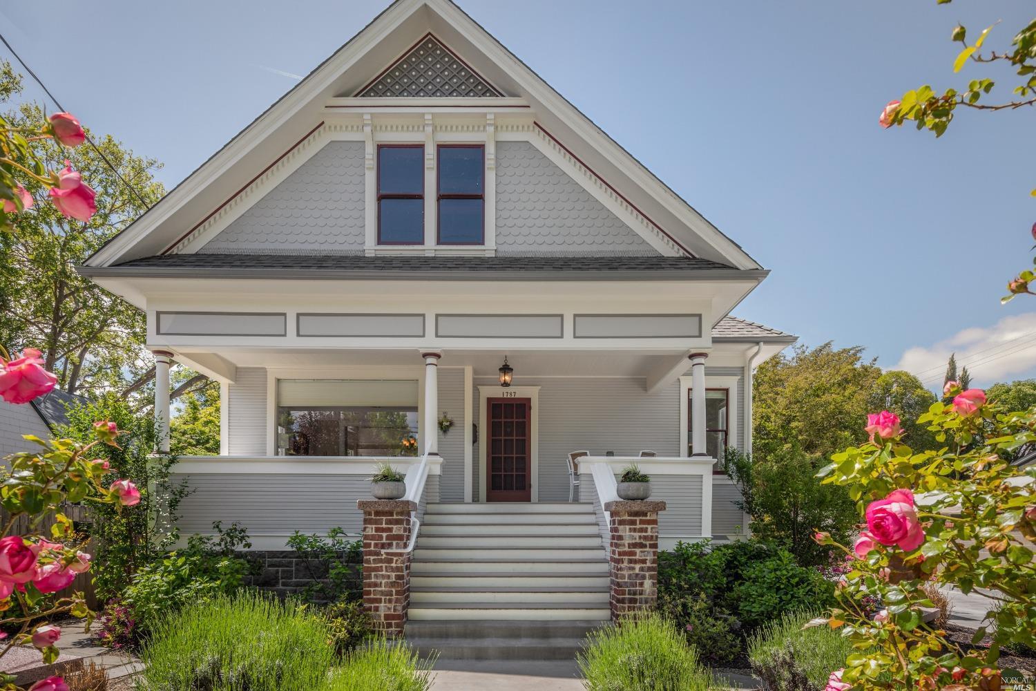 1787 Laurel Street, Napa, California, 94559, United States, 3 Bedrooms Bedrooms, ,5 BathroomsBathrooms,Residential,For Sale,1787 Laurel Street,1266254