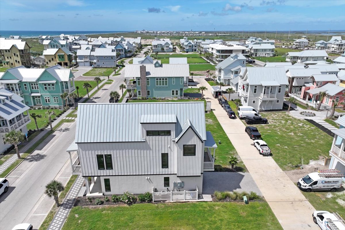 Port Aransas, Texas, 78373, United States, 3 Bedrooms Bedrooms, ,3 BathroomsBathrooms,Residential,For Sale,1979271