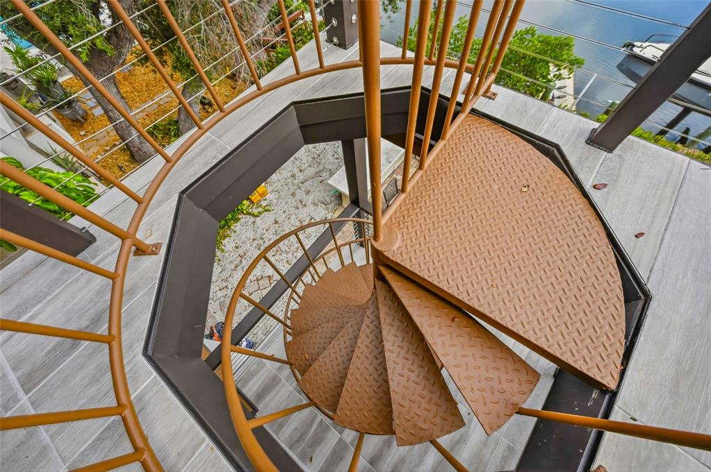 Sarasota, Florida, 34242, United States, 4 Bedrooms Bedrooms, ,5 BathroomsBathrooms,Residential,For Sale,1999117