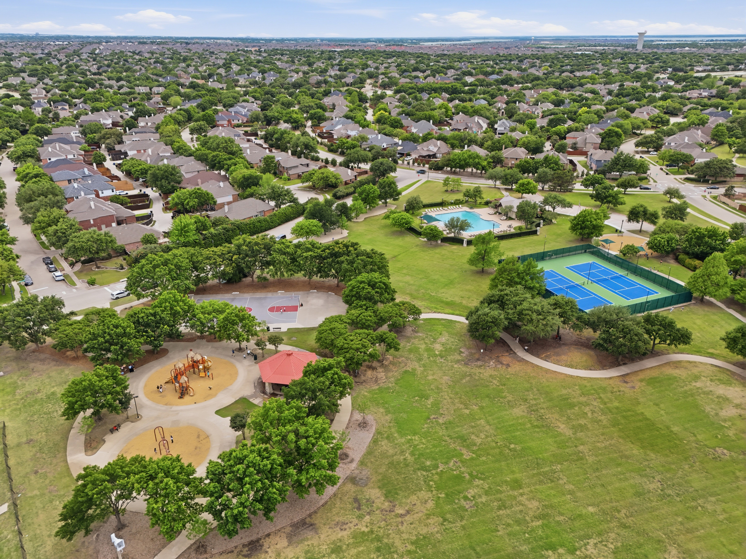  Desirable West Frisco Home in Premier Community - 物件實景