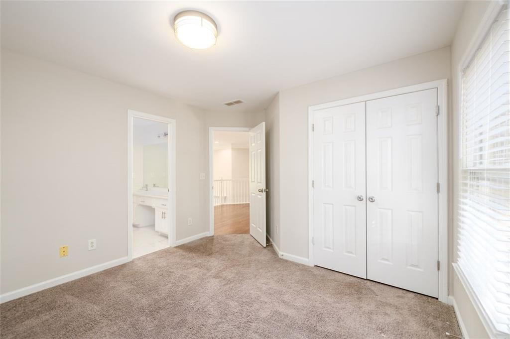 Lawrenceville, Georgia, 30043, United States, 6 Bedrooms Bedrooms, ,5 BathroomsBathrooms,Residential,For Sale,1988331