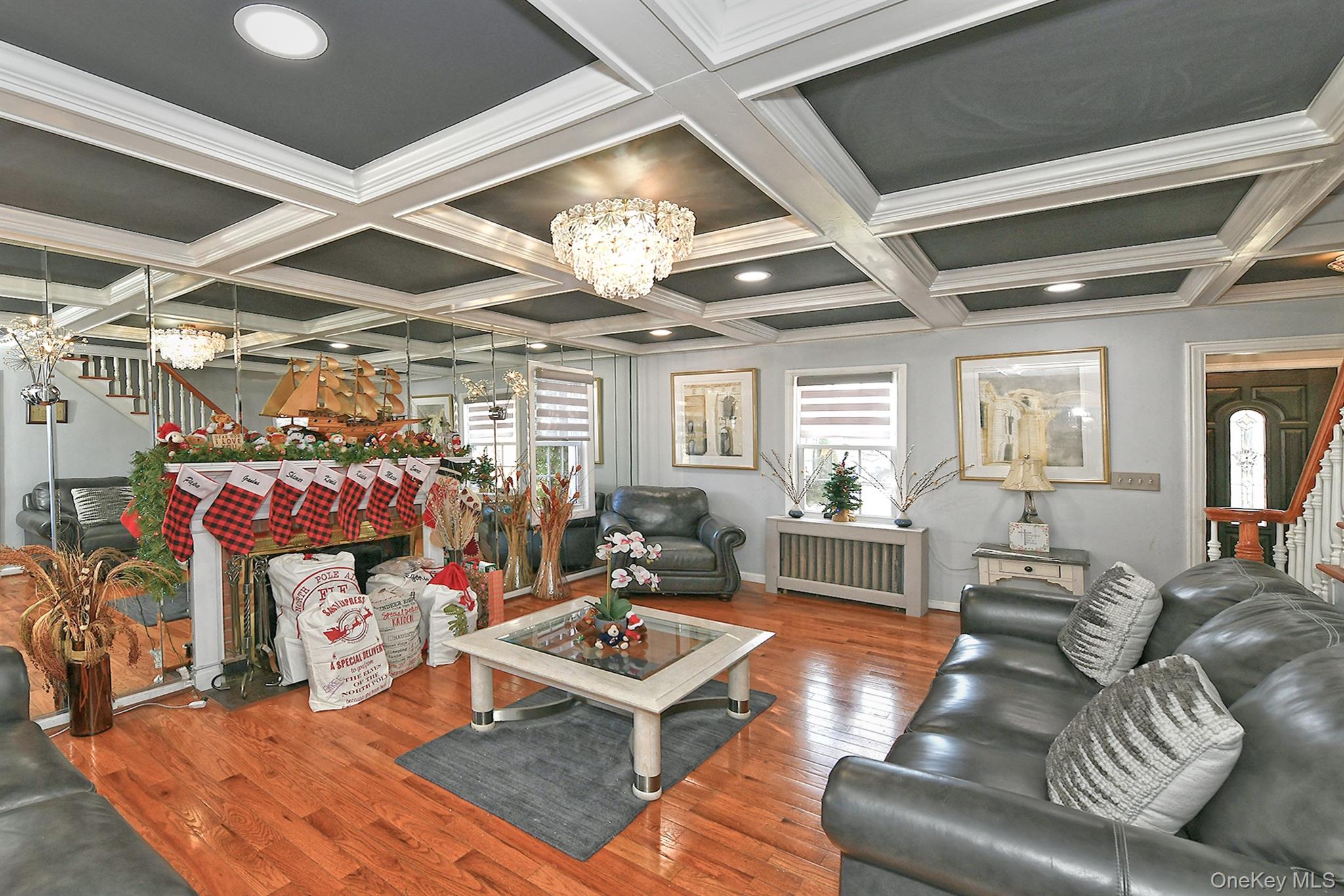 Freeport, New York, 11520, United States, 3 Bedrooms Bedrooms, ,2 BathroomsBathrooms,Residential,For Sale,2003300