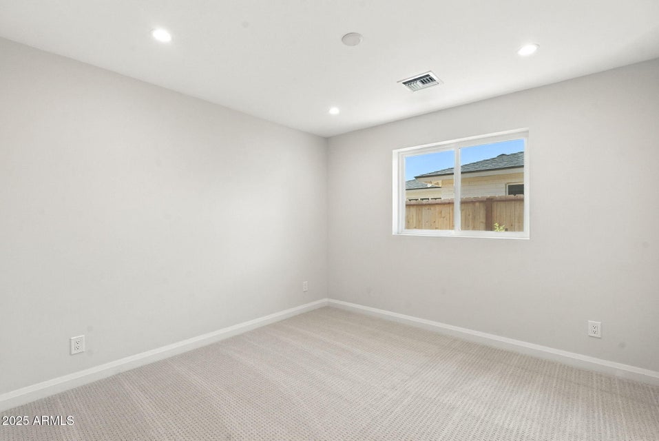 Phoenix, Arizona, 85008, United States, 4 Bedrooms Bedrooms, ,2 BathroomsBathrooms,Residential,For Sale,1974432