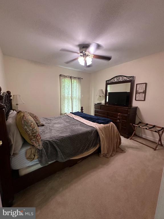 Stafford, Virginia, 22554, United States, 5 Bedrooms Bedrooms, ,3 BathroomsBathrooms,Residential,For Sale,1930374