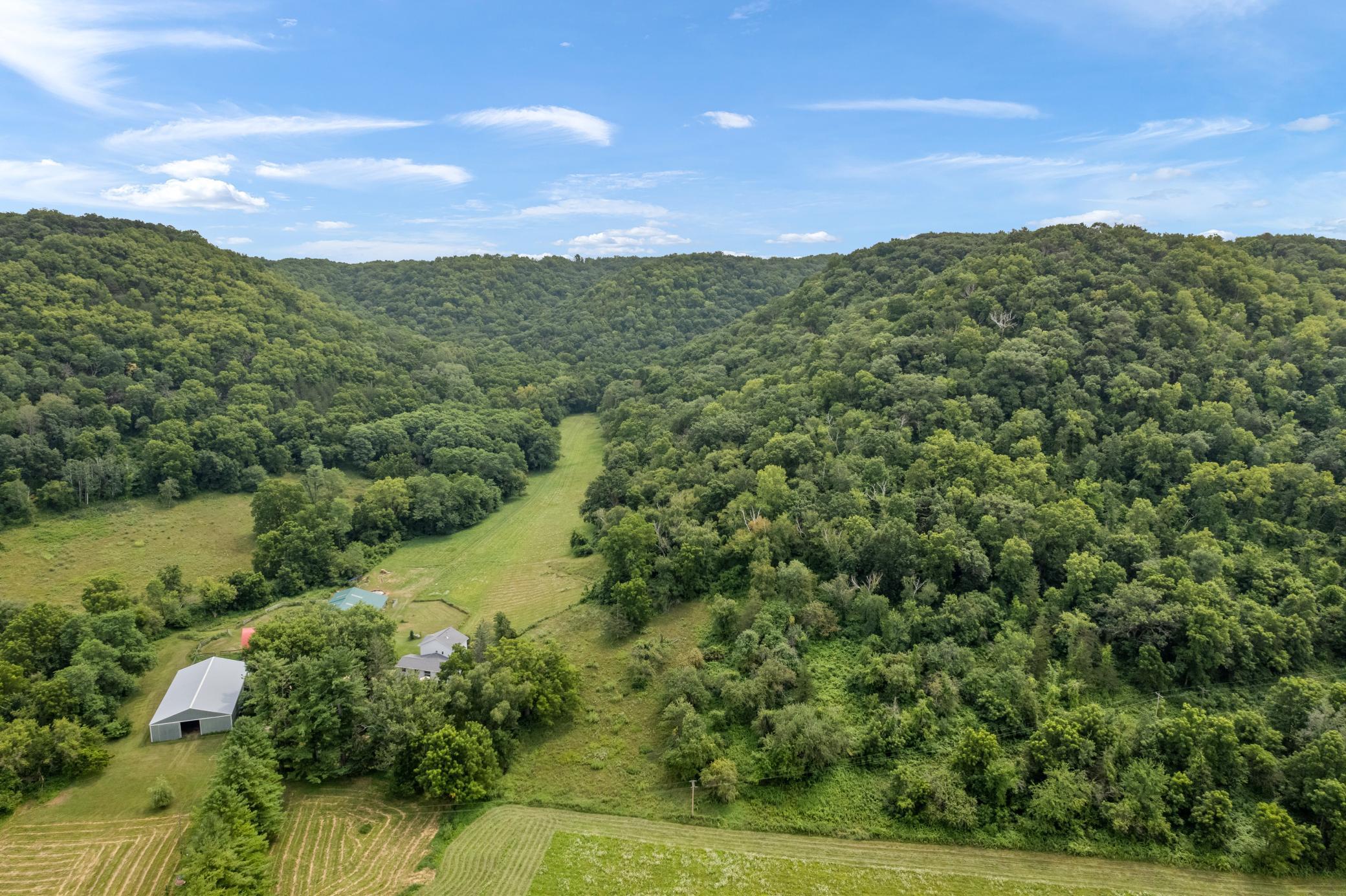 Winona, Minnesota, 55987, United States, 5 Bedrooms Bedrooms, ,2 BathroomsBathrooms,Residential,For Sale,2005788