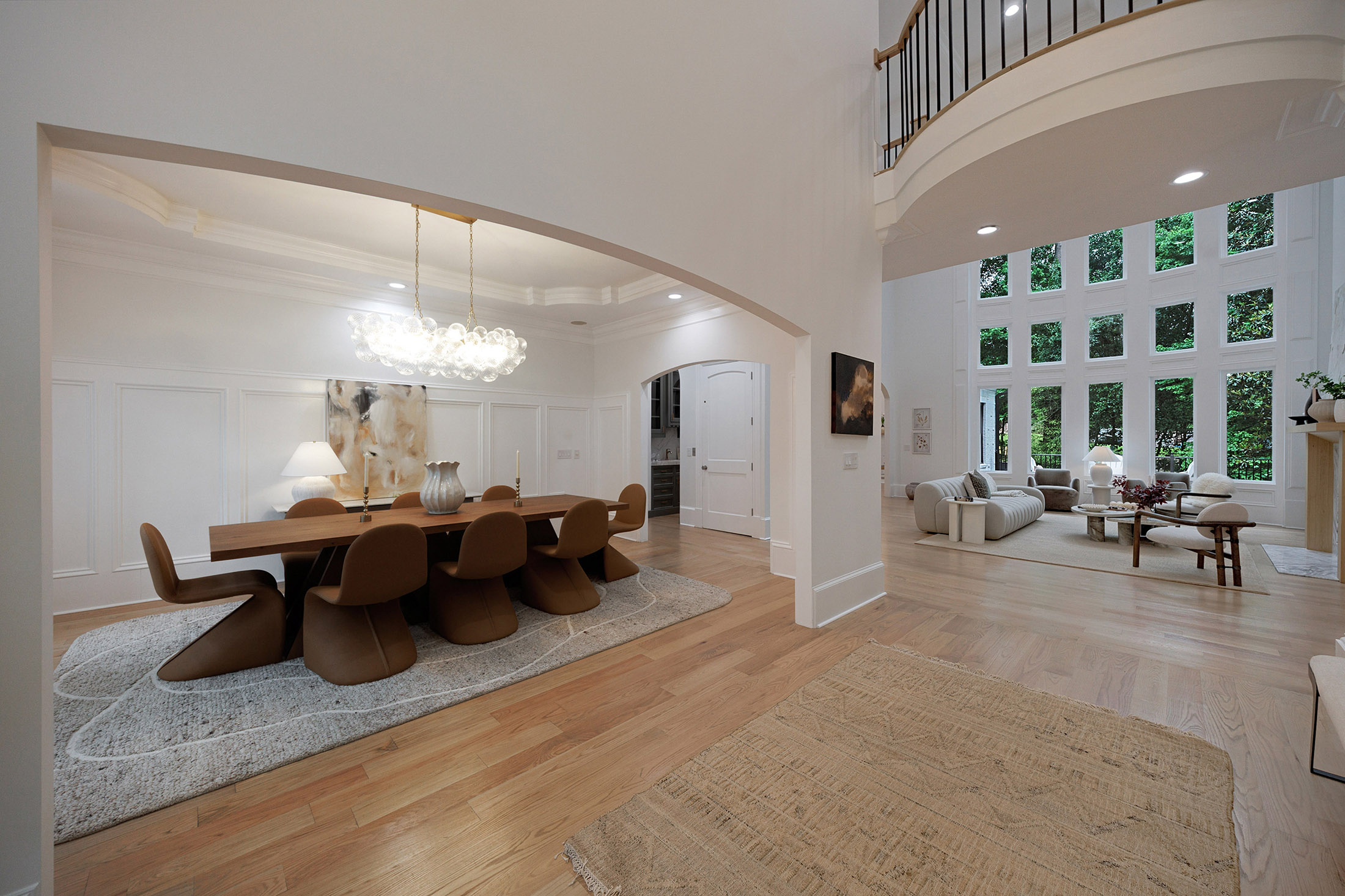  Exceptional Estate Combines Modern Luxury and Timeless Elegance - 物件實景