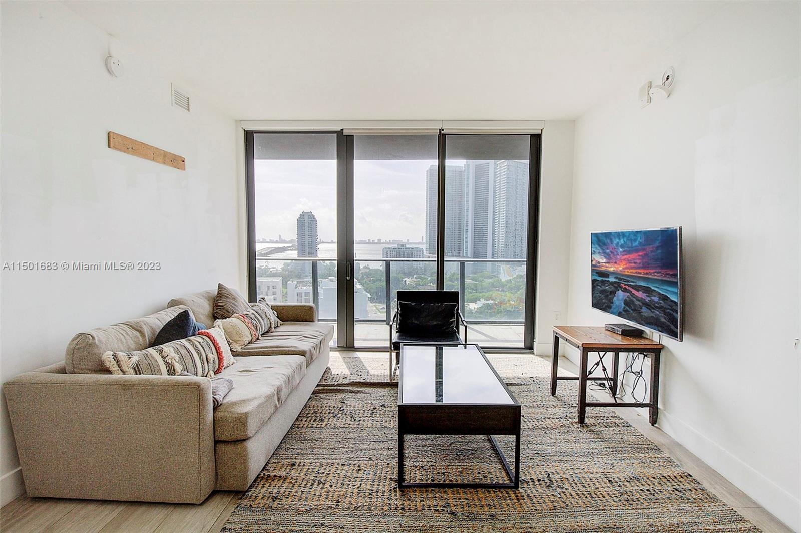 121 NE 34th St Unit 1507, Miami, Florida, 33137, United States, 2 Bedrooms Bedrooms, ,2 BathroomsBathrooms,Residential,For Sale,121 NE 34th St Unit 1507,1523282