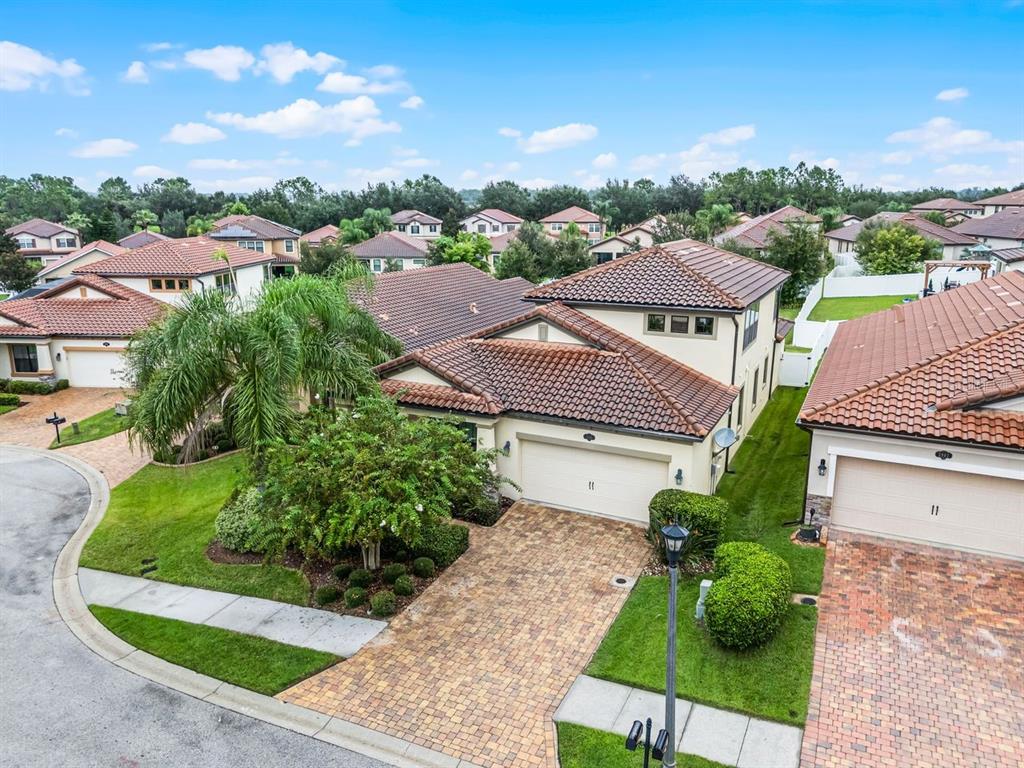 Lakeland, Florida, 33810, United States, 4 Bedrooms Bedrooms, ,3 BathroomsBathrooms,Residential,For Sale,1950901