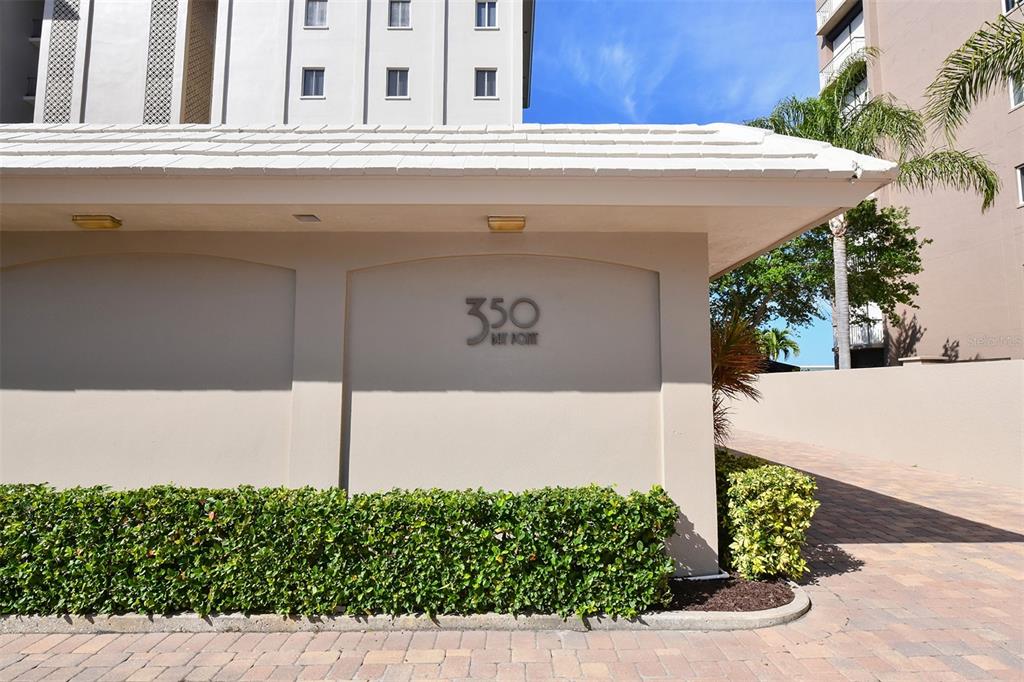 Sarasota, Florida, 34236, United States, 2 Bedrooms Bedrooms, ,2 BathroomsBathrooms,Residential,For Sale,1960726