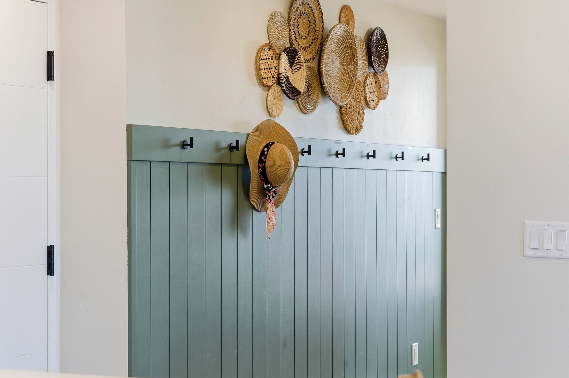  Top-Floor Desert Color Retreat With Lagoon Access & Views - 物件實景