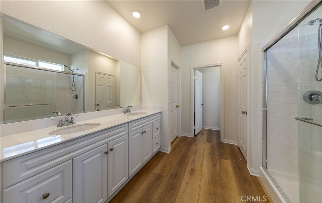 Riverside, California, 92507, United States, 4 Bedrooms Bedrooms, ,3 BathroomsBathrooms,Residential,For Sale,1978411