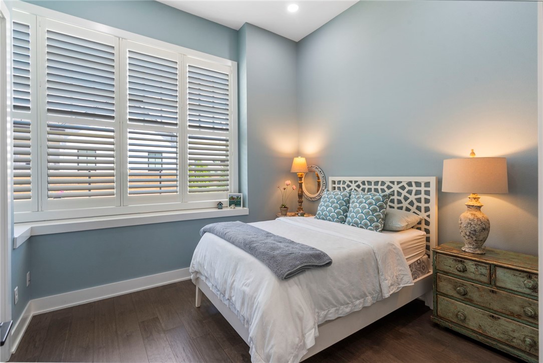 Bentonville, Arkansas, 72713, United States, 2 Bedrooms Bedrooms, ,3 BathroomsBathrooms,Residential,For Sale,1941714