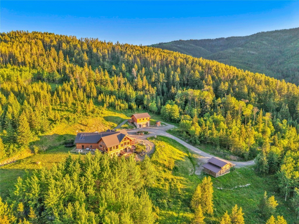 Bozeman, Montana, 59715, United States, 4 Bedrooms Bedrooms, ,5 BathroomsBathrooms,Residential,For Sale,1794934
