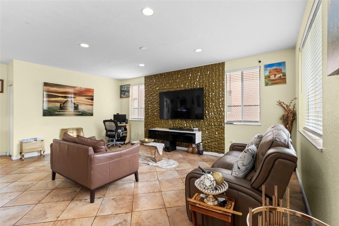 Miami Gardens, Florida, 33169, United States, 3 Bedrooms Bedrooms, ,3 BathroomsBathrooms,Residential,For Sale,1987100