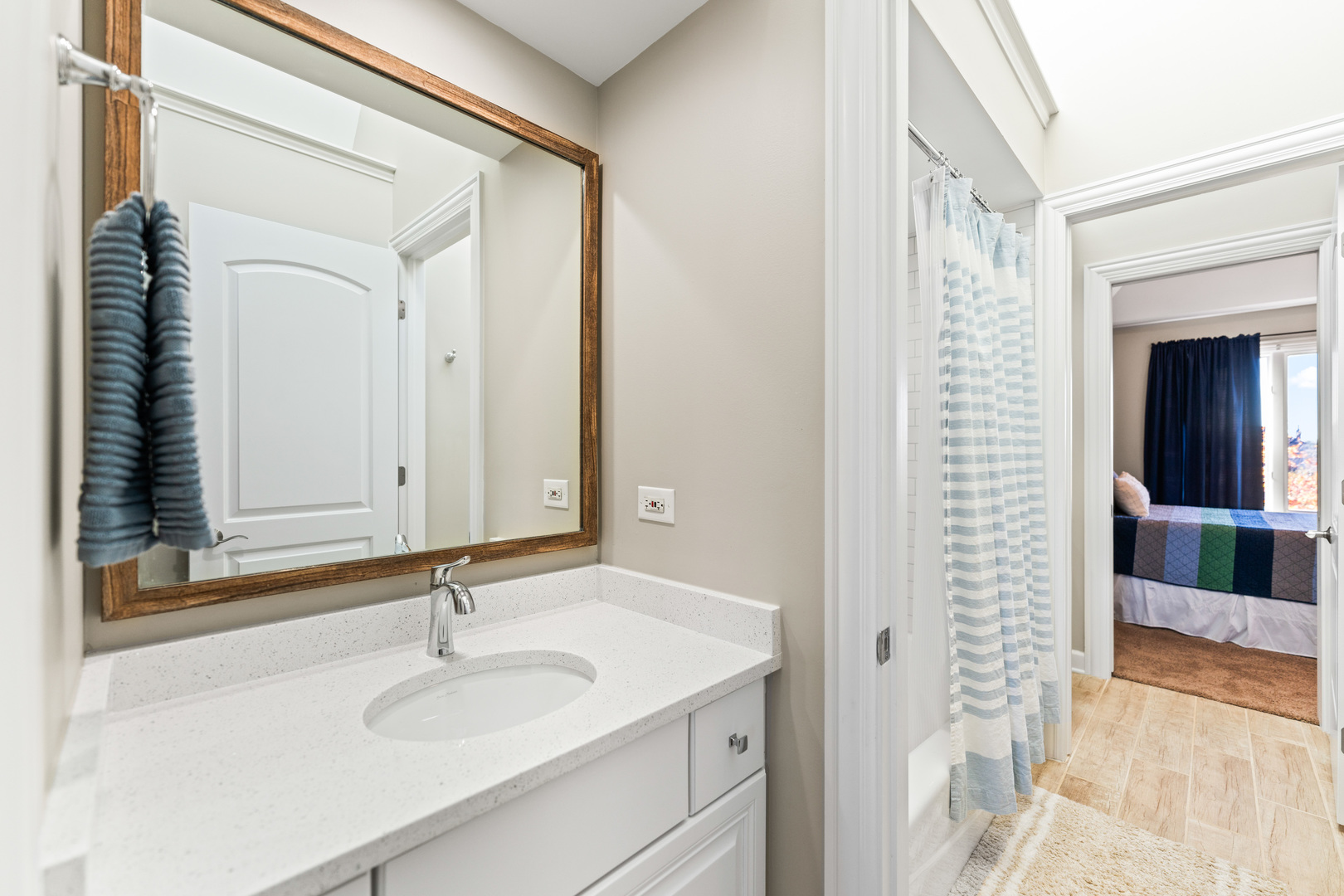 St. Charles, Illinois, 60175, United States, 5 Bedrooms Bedrooms, ,5 BathroomsBathrooms,Residential,For Sale,1989191