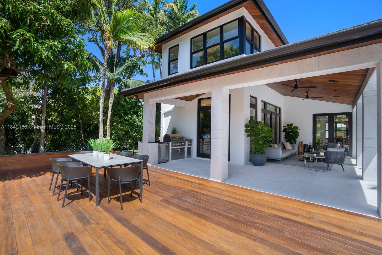 Miami, Florida, 33137, United States, 6 Bedrooms Bedrooms, ,7 BathroomsBathrooms,Residential,For Sale,1903270