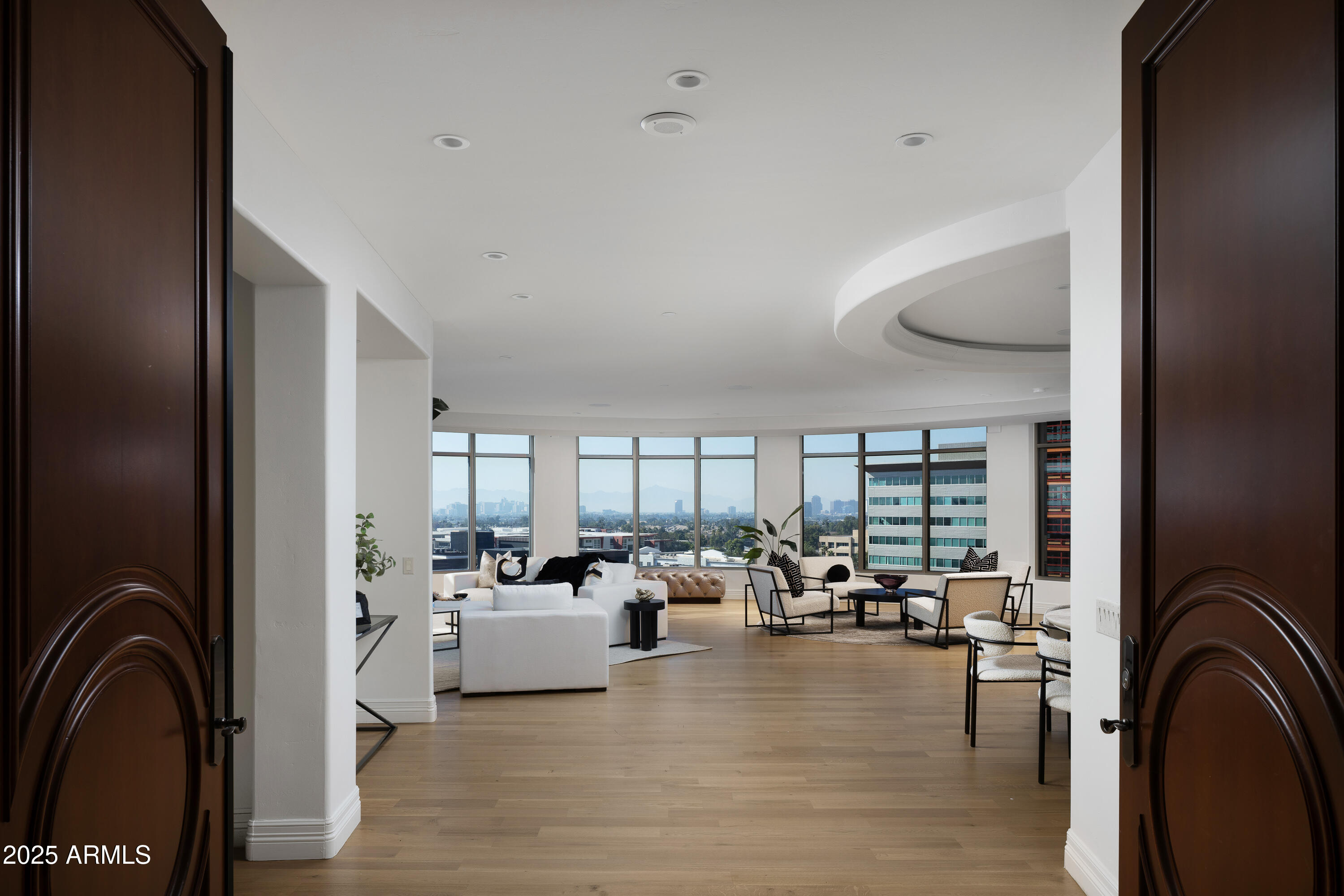 Phoenix, Arizona, 85016, United States, 2 Bedrooms Bedrooms, ,3 BathroomsBathrooms,Residential,For Sale,2001988