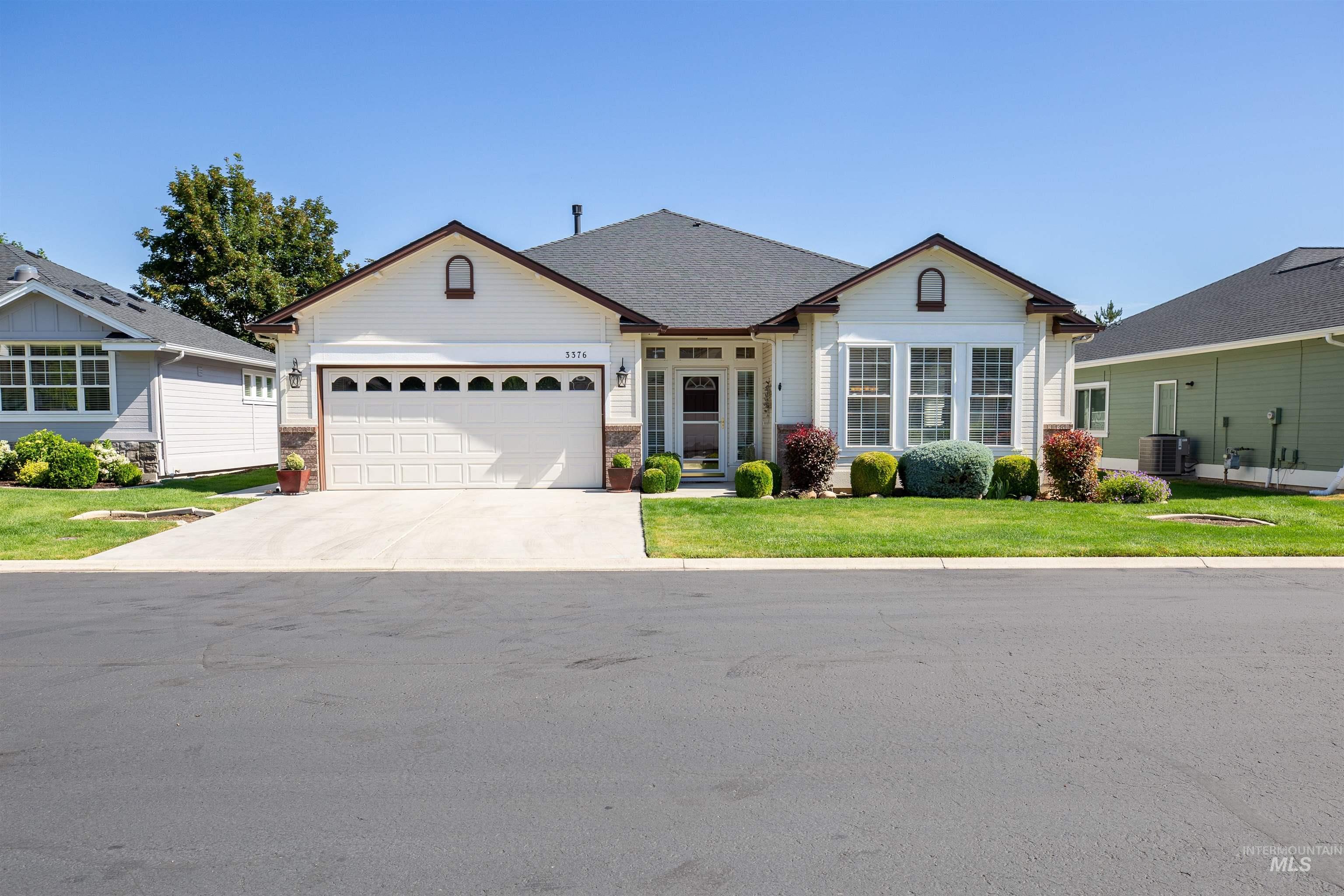 Meridian, Idaho, 83646, United States, 2 Bedrooms Bedrooms, ,Residential,For Sale,1889907