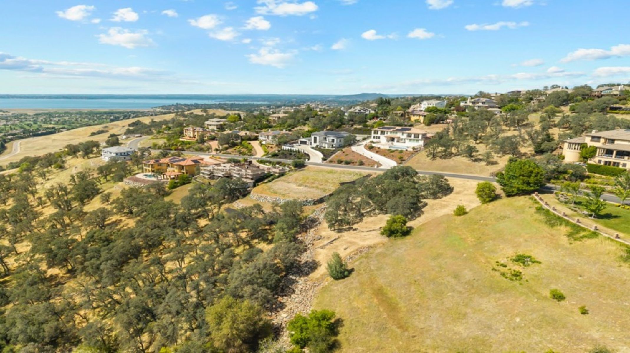  2680 Via Fiori, El Dorado Hills, CA 95762 - 物件實景