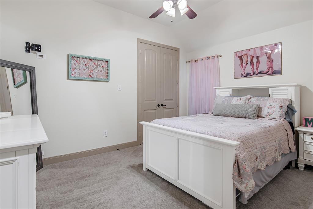 Azle, Texas, 76020, United States, 3 Bedrooms Bedrooms, ,3 BathroomsBathrooms,Residential,For Sale,1934218