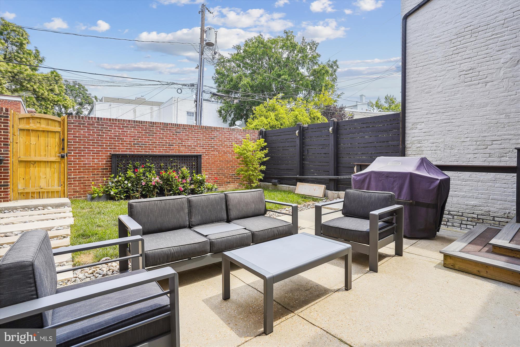 Alexandria, Virginia, 22314, United States, 3 Bedrooms Bedrooms, ,4 BathroomsBathrooms,Residential,For Sale,1936981