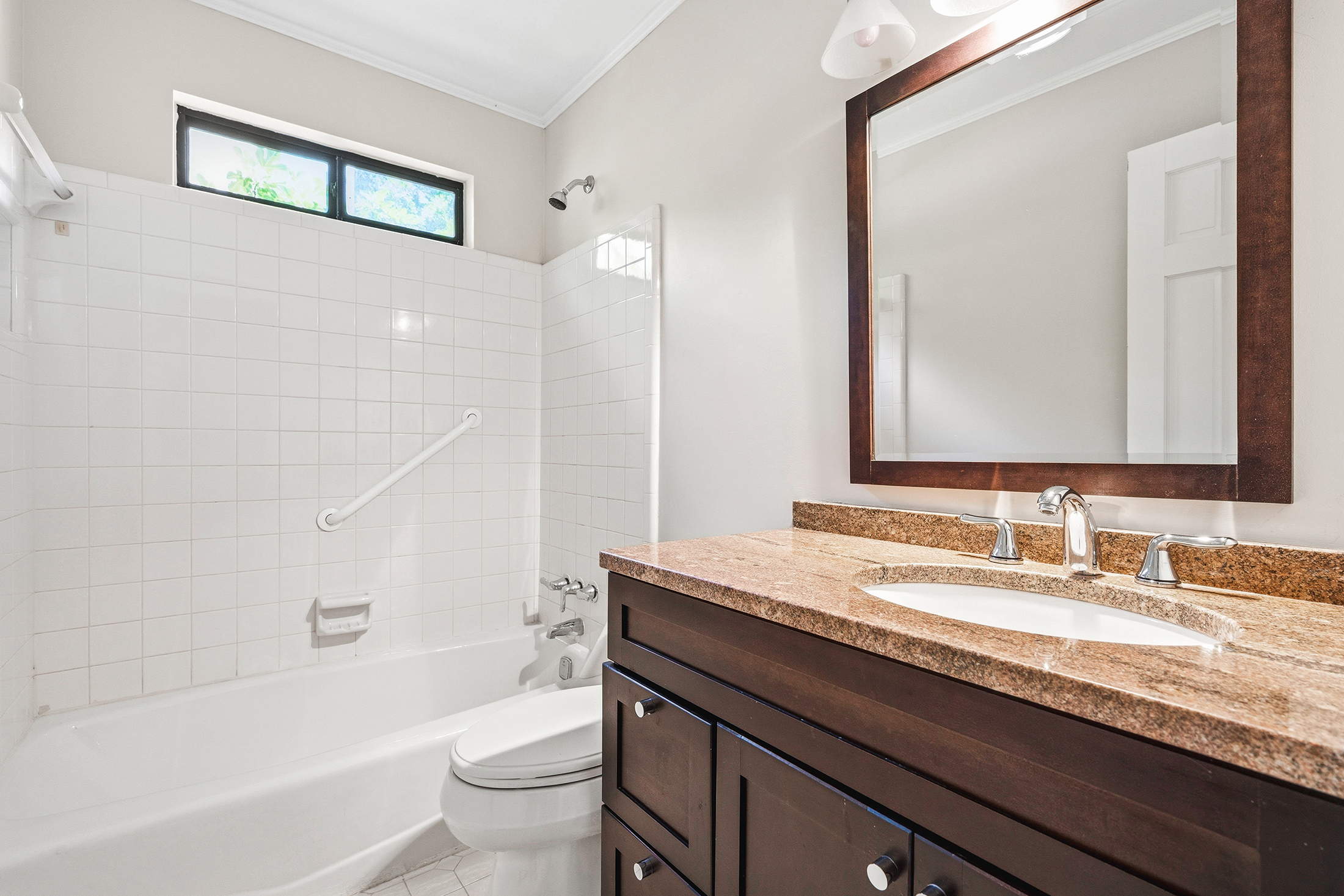  Refreshed and Move-In Ready Home in Ideal East Cobb Location - 物件實景