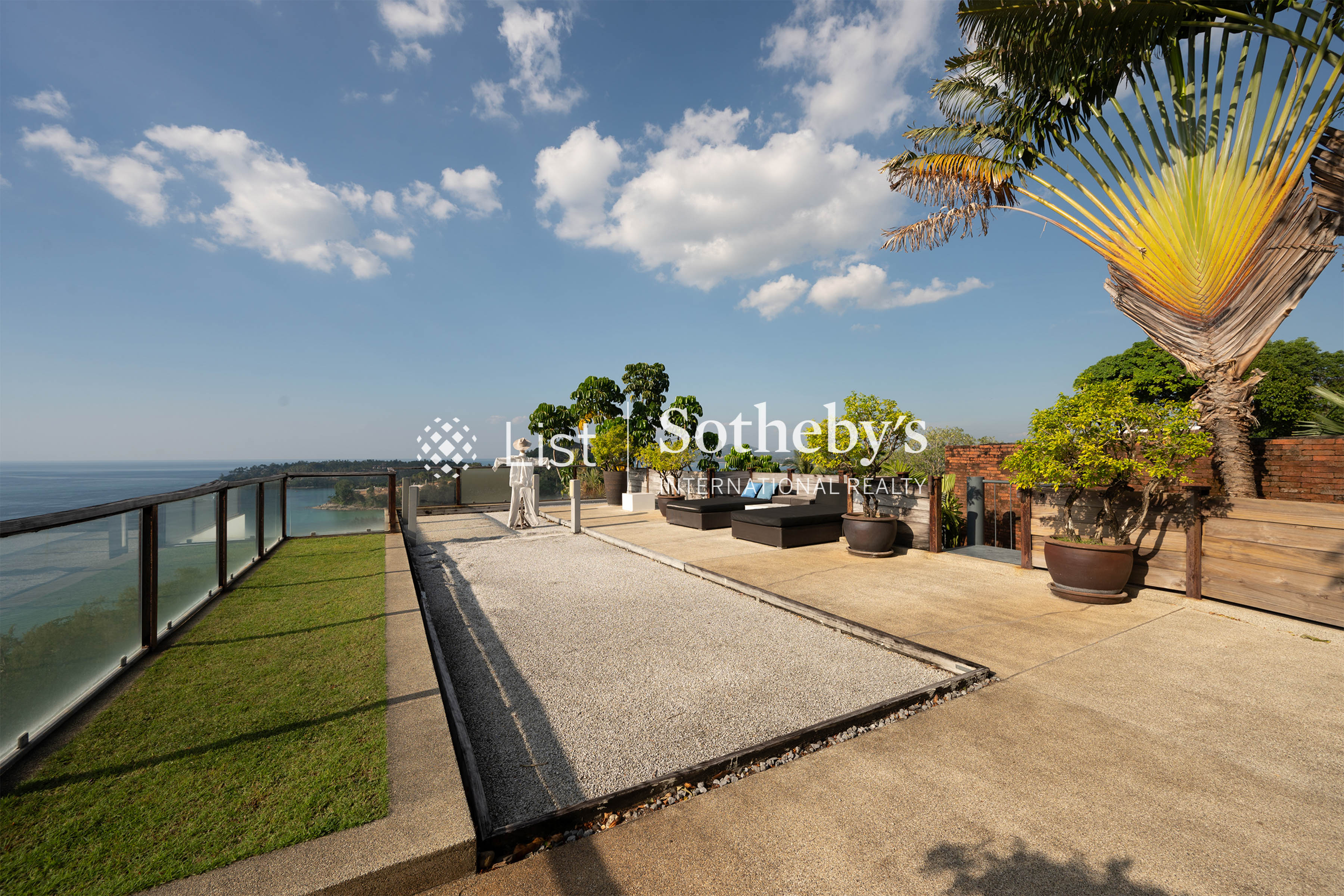  Rare Panoramic Sea View Penthouse in Surin Heights - 物件實景