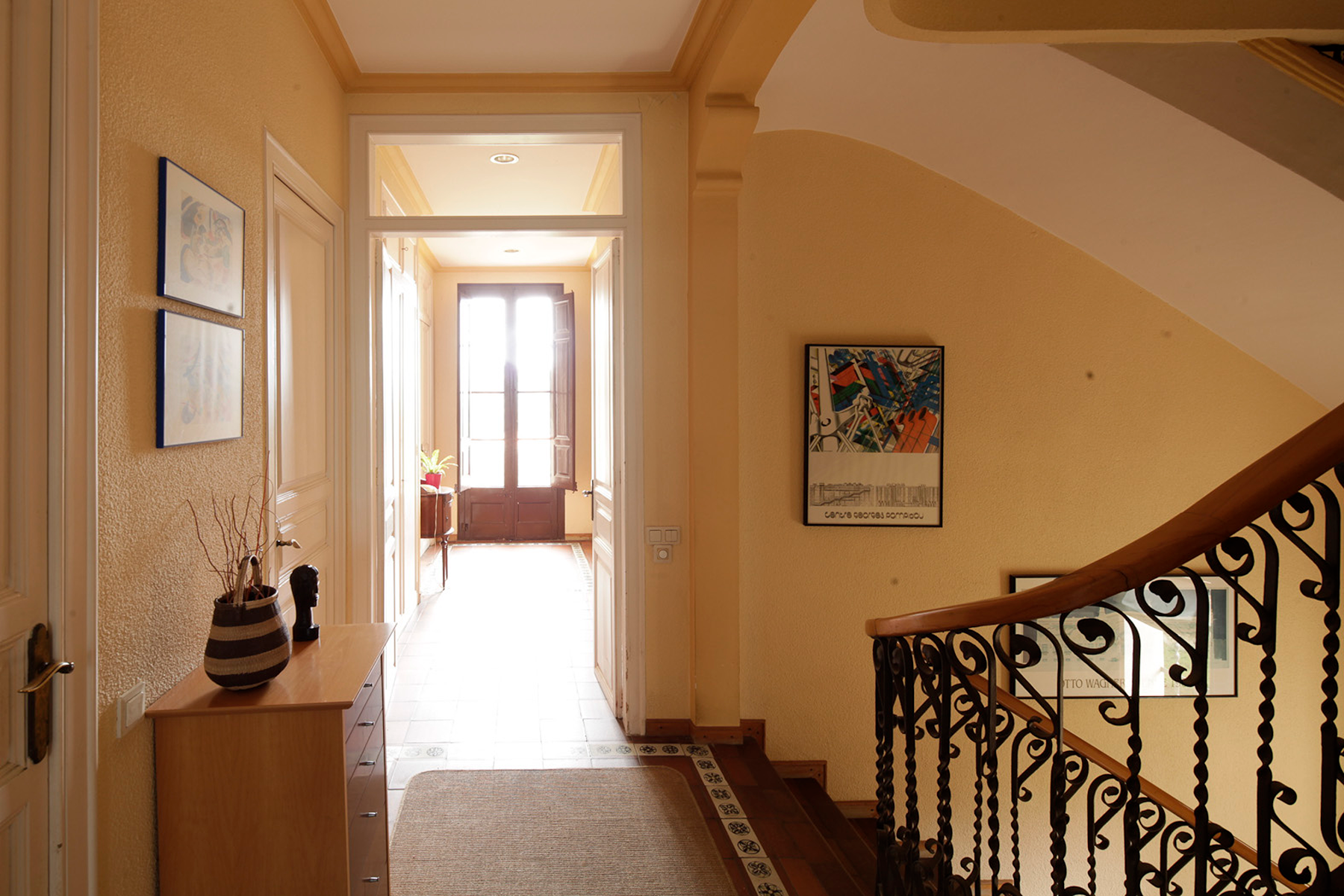  Exceptional Modernist house in the center of Tiana, Maresme - 物件實景