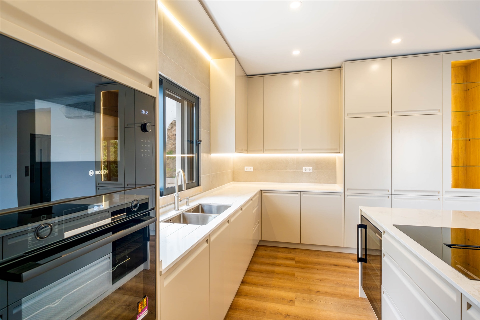  House, 5 bedrooms, for Sale - 物件實景