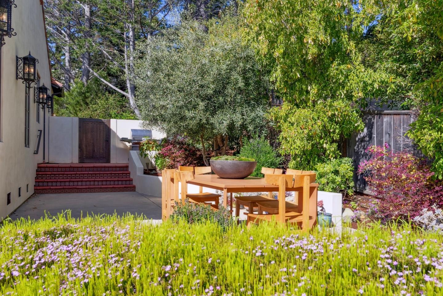 Hillsborough, California, 94010, United States, 4 Bedrooms Bedrooms, ,4 BathroomsBathrooms,Residential,For Sale,1767214
