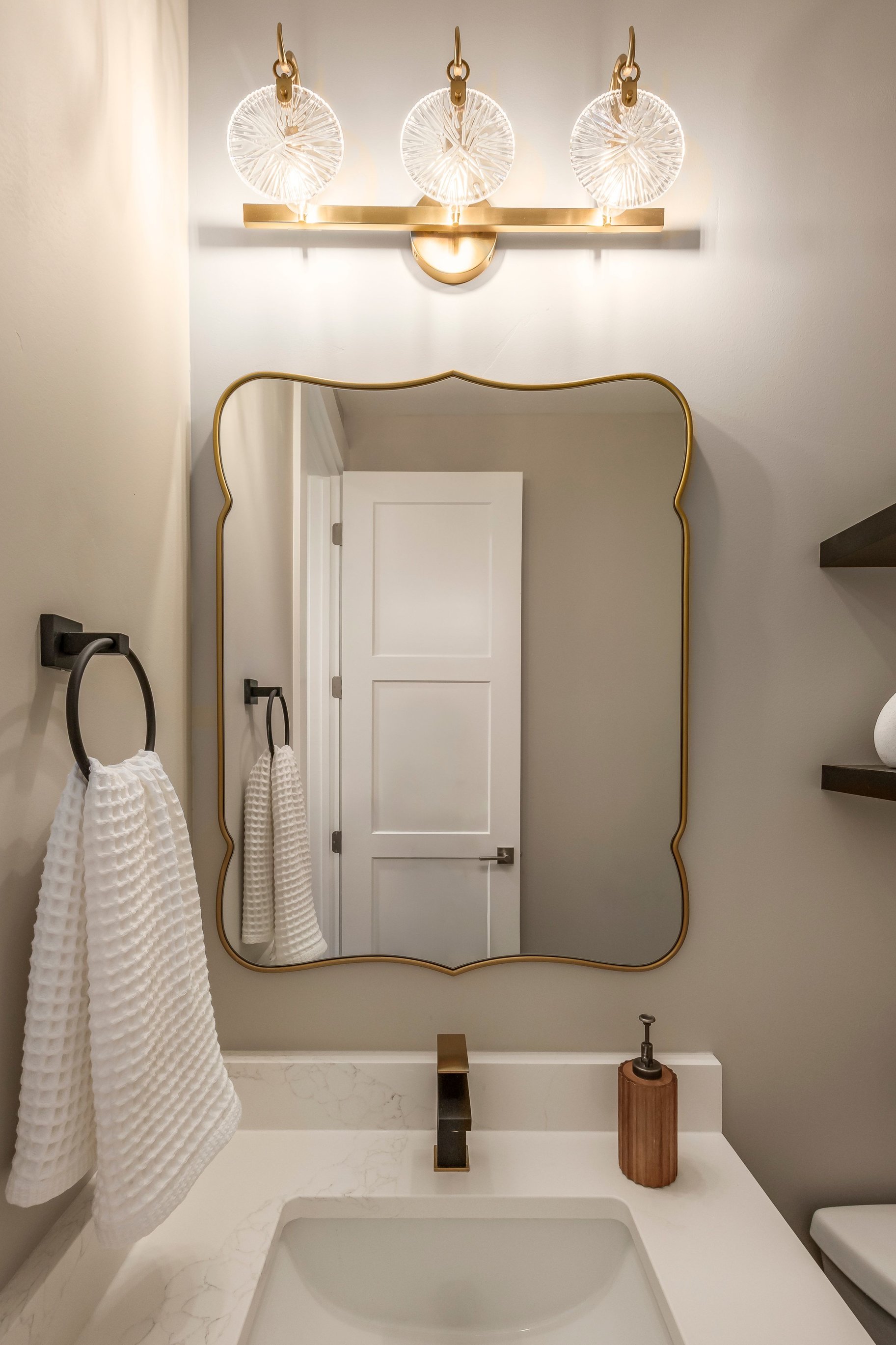  Practically Brand New Home in Highland, with Stunning Mountain Views - 物件實景