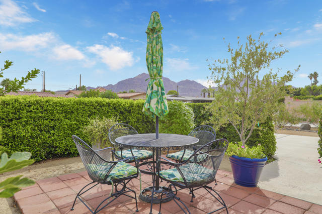 La Quinta, California, 92253, United States, 3 Bedrooms Bedrooms, ,2 BathroomsBathrooms,Residential,For Sale,1996632