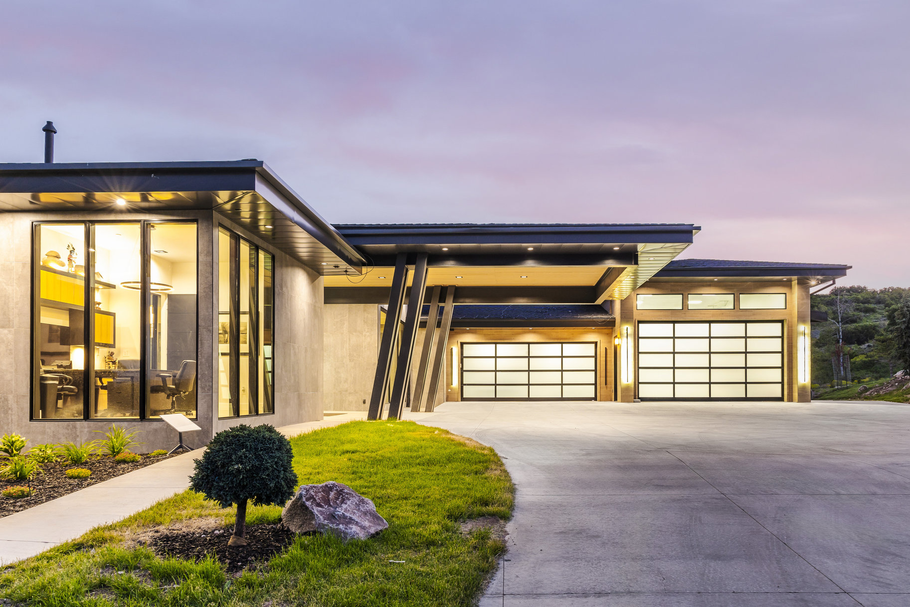  A RARE MODERN MOUNTAIN ESTATE WITH AN EXTRAORDINARY EQUESTRIAN FACILITY - 物件實景