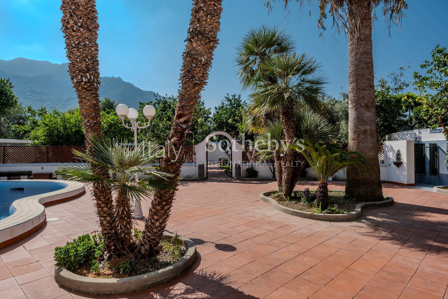  Prestigious villa with swimming pool in the heart of Forio - 物件實景