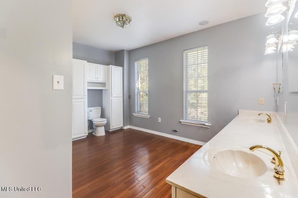 Vancleave, Mississippi, 39565, United States, 3 Bedrooms Bedrooms, ,3 BathroomsBathrooms,Residential,For Sale,1975033