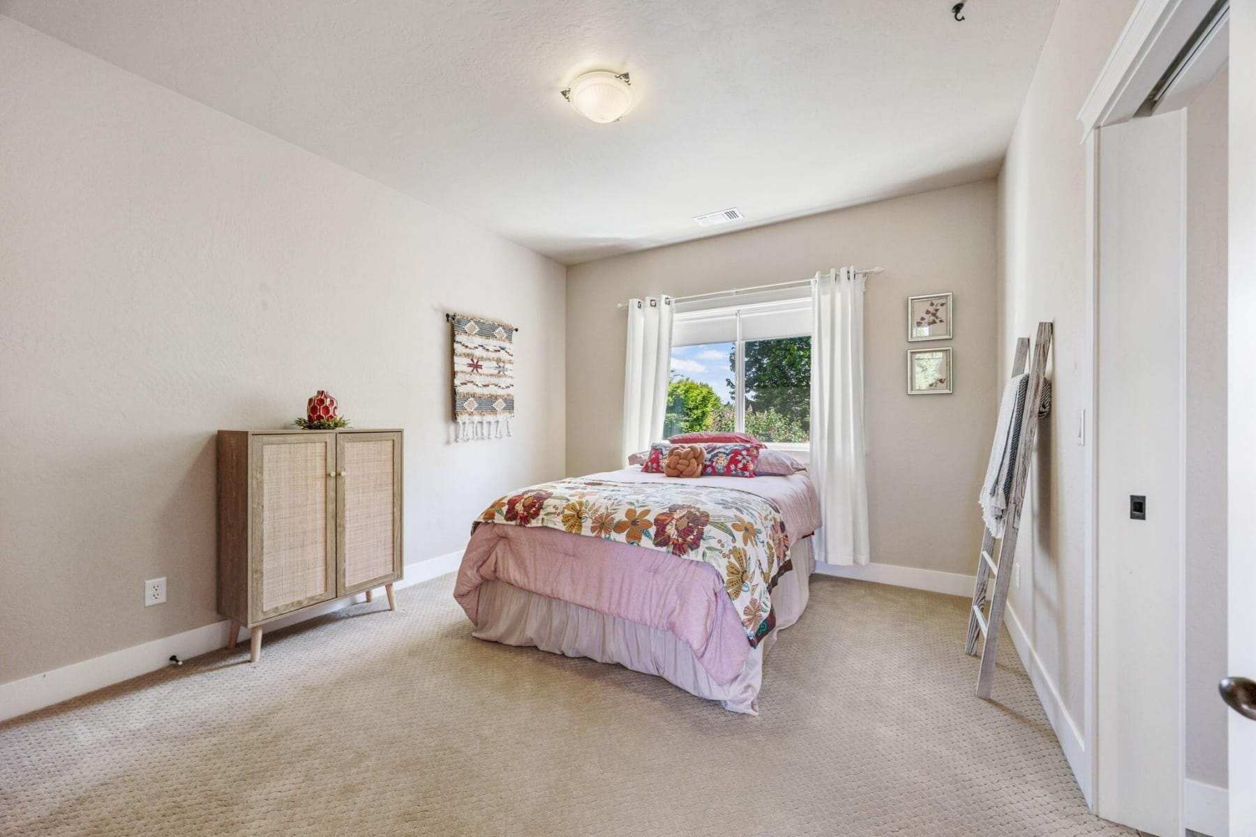  210 Bellerive Drive Eagle Point, OR 97524 - 物件實景