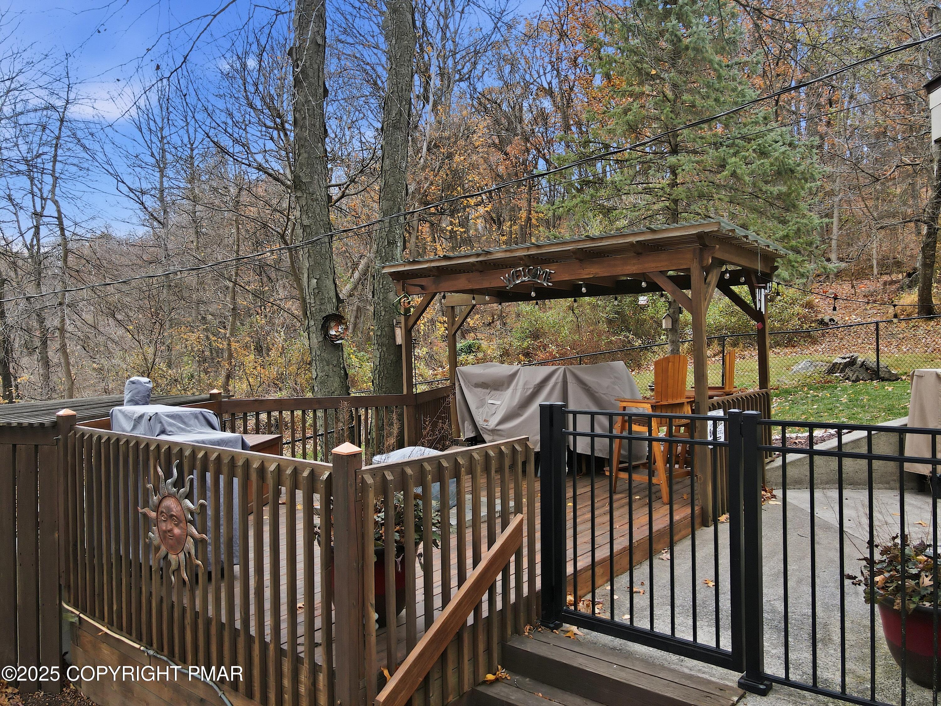 Allentown, Pennsylvania, 18103, United States, 3 Bedrooms Bedrooms, ,2 BathroomsBathrooms,Residential,For Sale,1993395