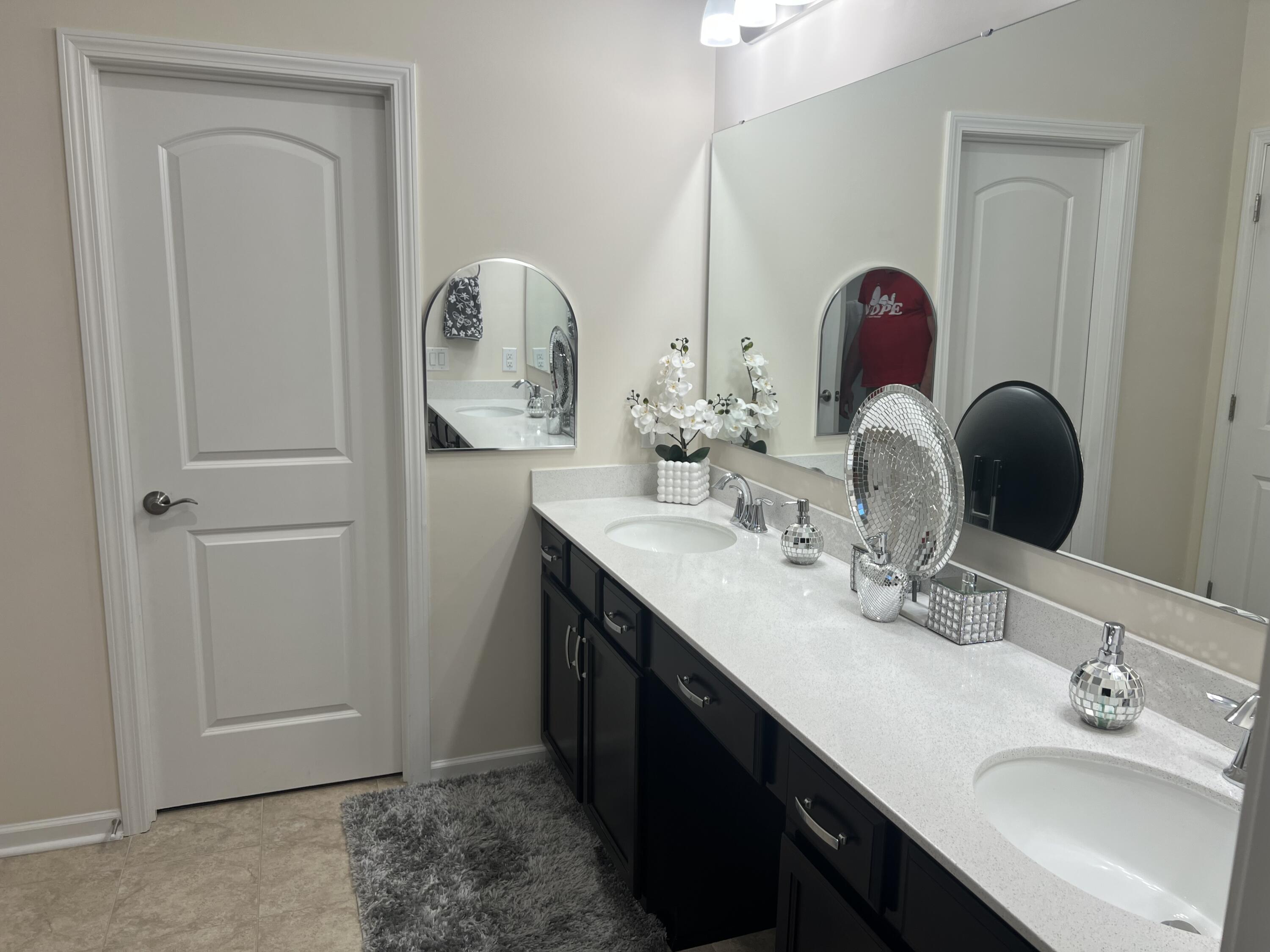 Summerville, South Carolina, 29486, United States, 4 Bedrooms Bedrooms, ,3 BathroomsBathrooms,Residential,For Sale,1882681