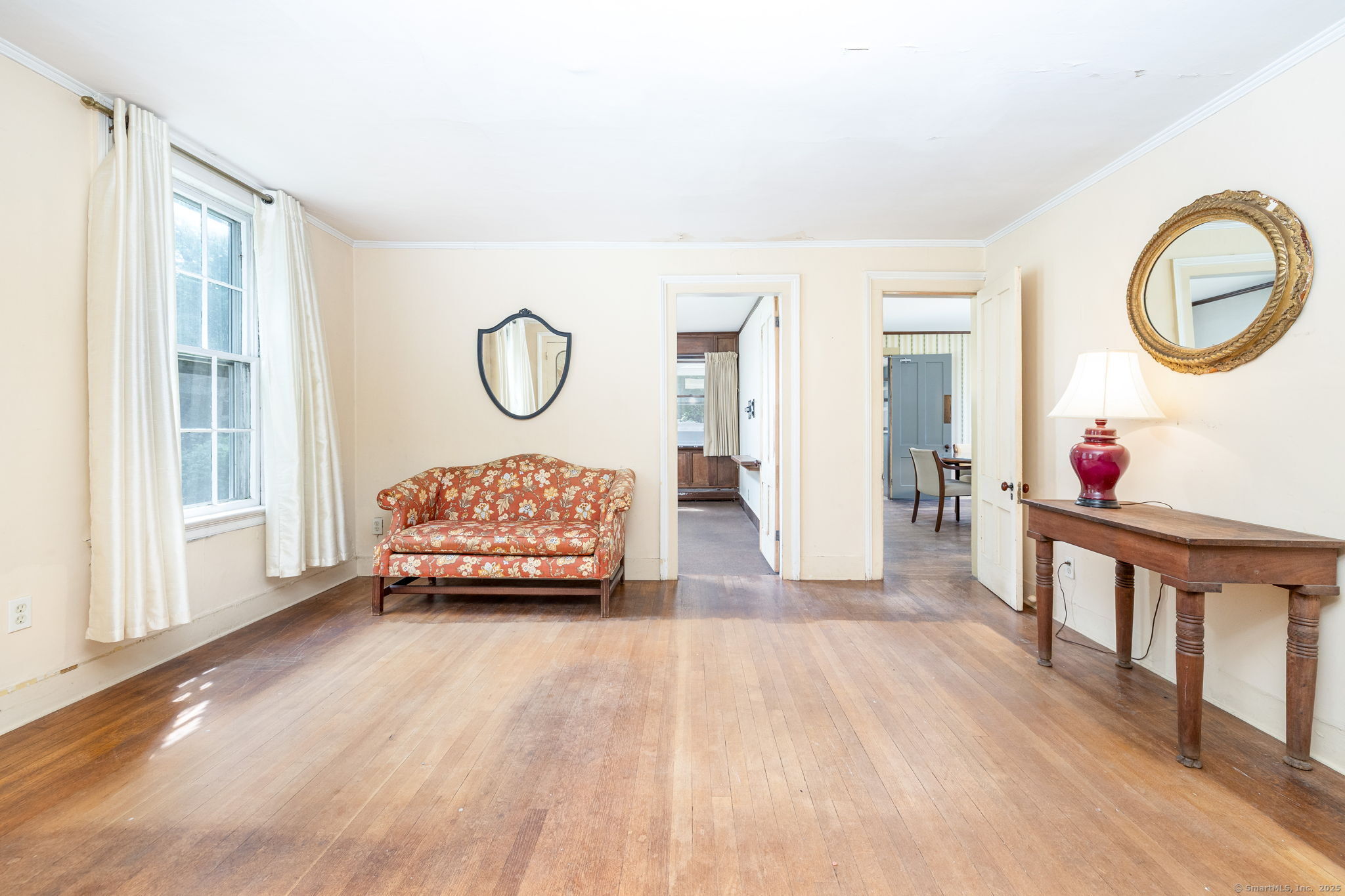 Wethersfield, Connecticut, 06109, United States, 4 Bedrooms Bedrooms, ,2 BathroomsBathrooms,Residential,For Sale,1939888