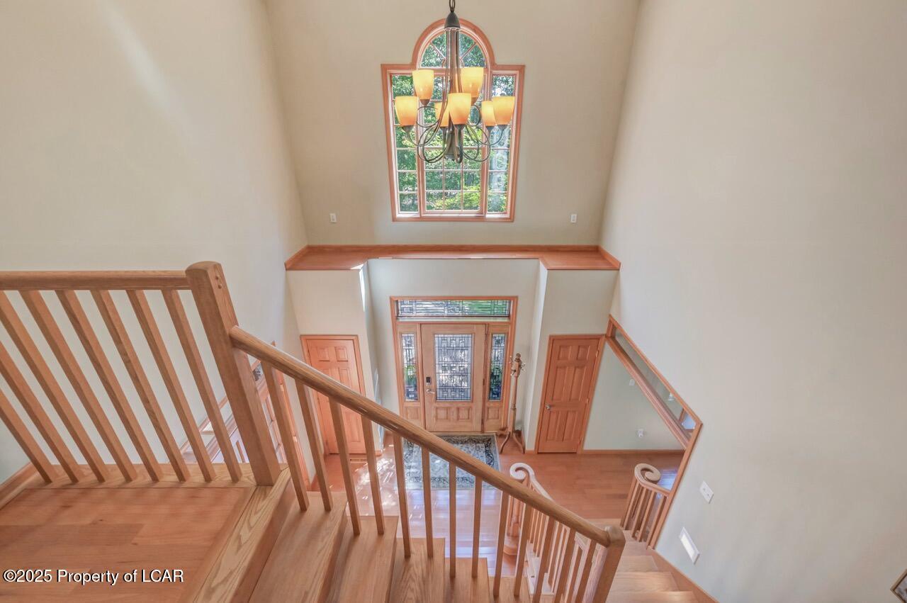 Mountain Top, Pennsylvania, 18707, United States, 4 Bedrooms Bedrooms, ,5 BathroomsBathrooms,Residential,For Sale,1944925