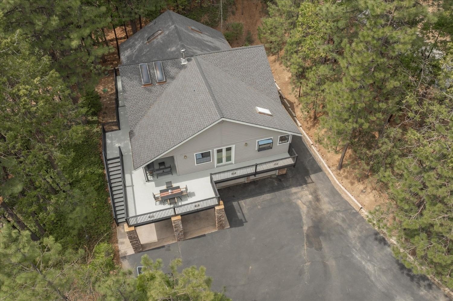Arnold, California, 95223, United States, 3 Bedrooms Bedrooms, ,3 BathroomsBathrooms,Residential,For Sale,1922784