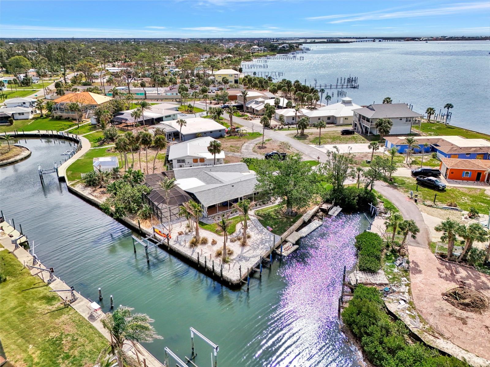 ENGLEWOOD, Florida, 34223, United States, 2 Bedrooms Bedrooms, ,3 BathroomsBathrooms,Residential,For Sale,1990231