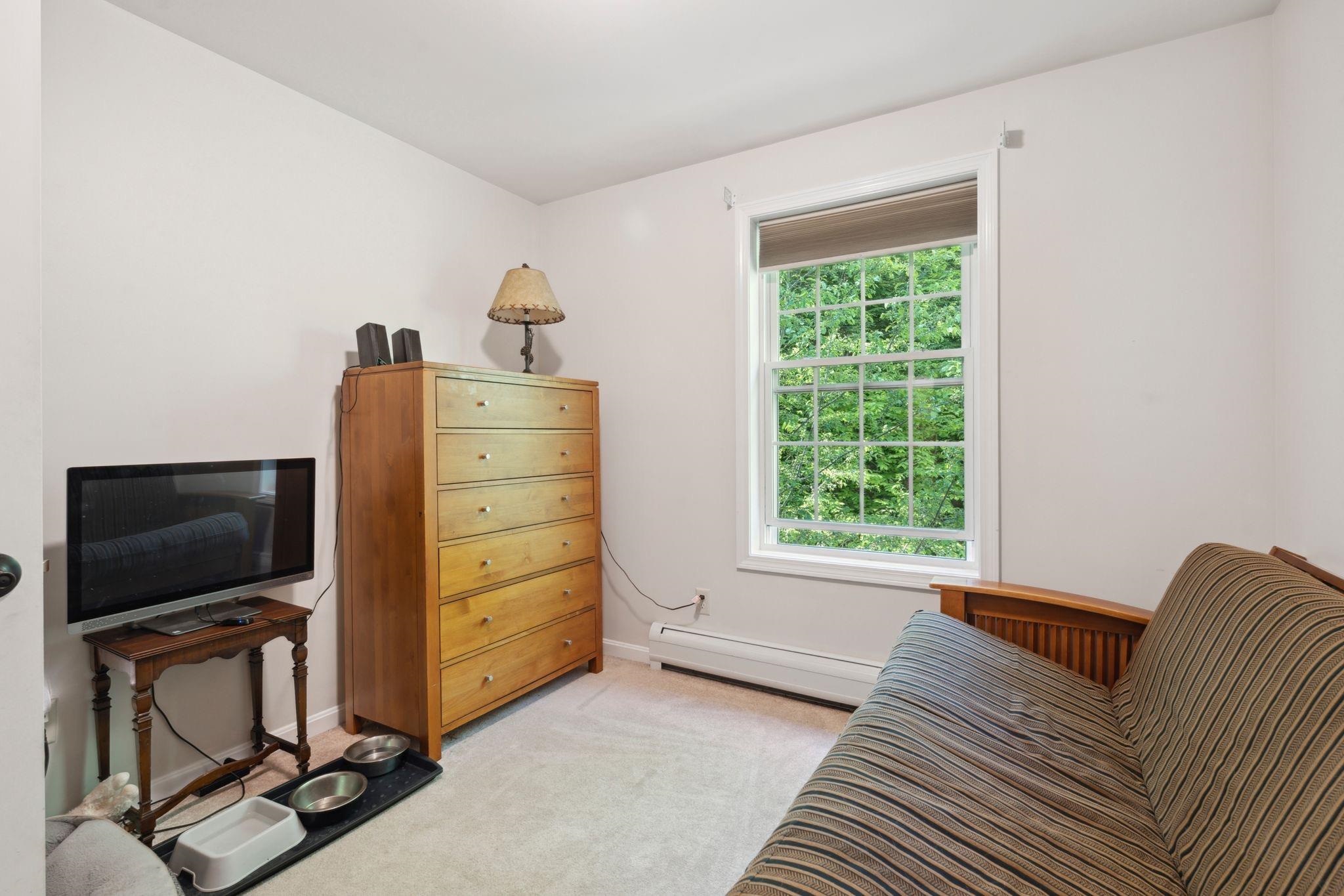 Sunapee, New Hampshire, 03782, United States, 4 Bedrooms Bedrooms, ,3 BathroomsBathrooms,Residential,For Sale,1892767