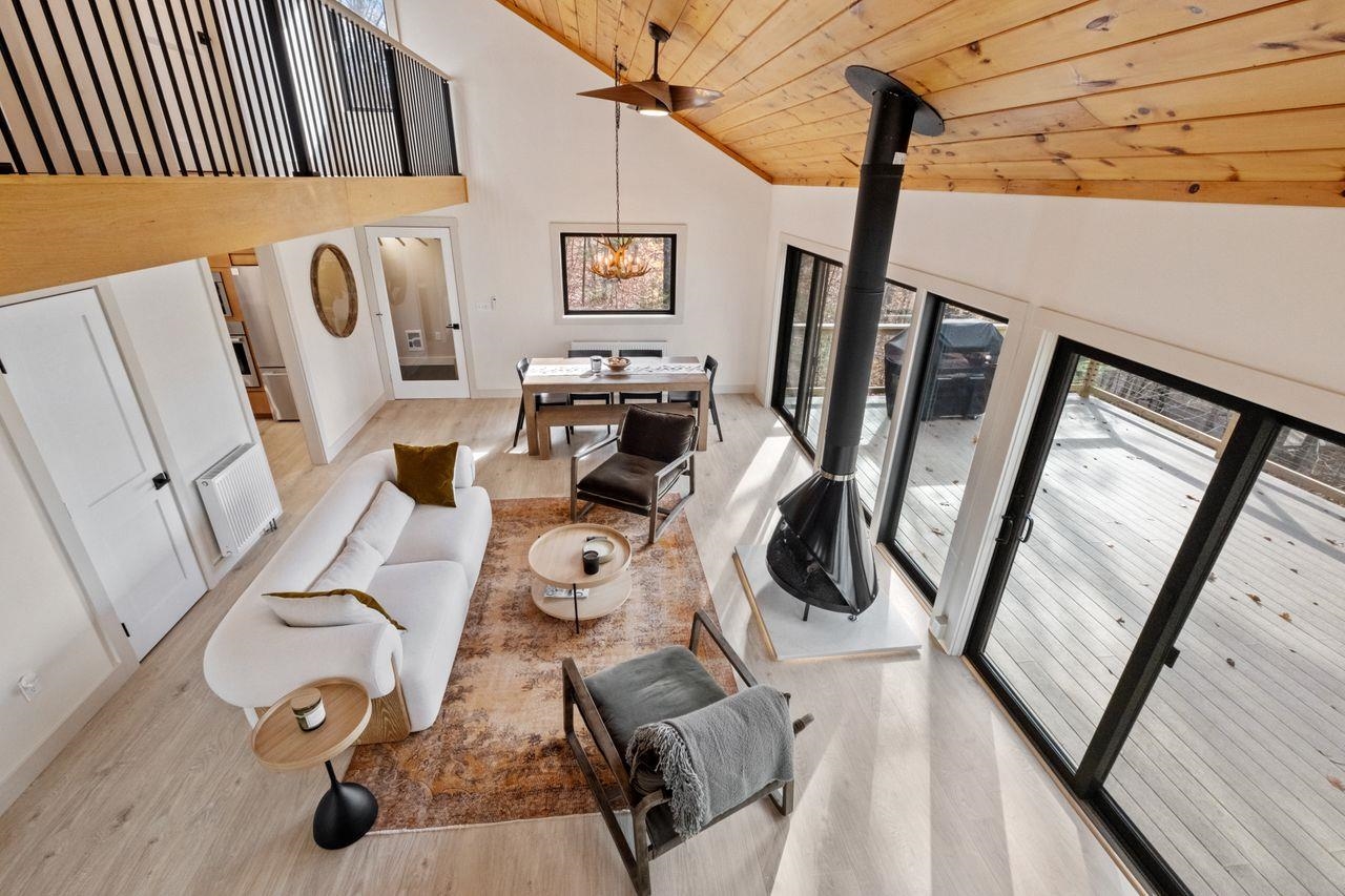 Madison, New Hampshire, 03849, United States, 3 Bedrooms Bedrooms, ,1 BathroomBathrooms,Residential,For Sale,1998300