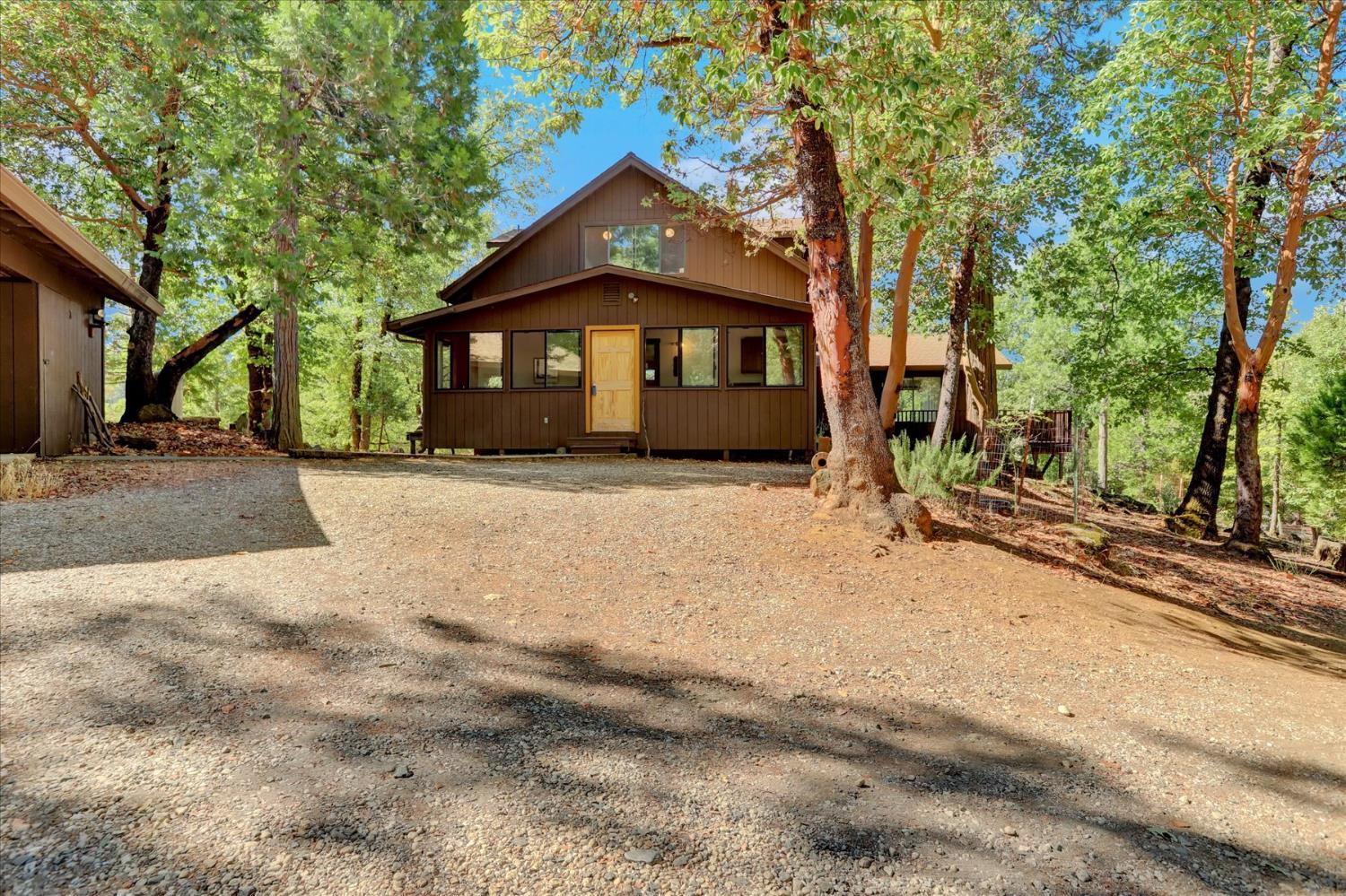 Nevada City, California, 95959, United States, 2 Bedrooms Bedrooms, ,2 BathroomsBathrooms,Residential,For Sale,1982530