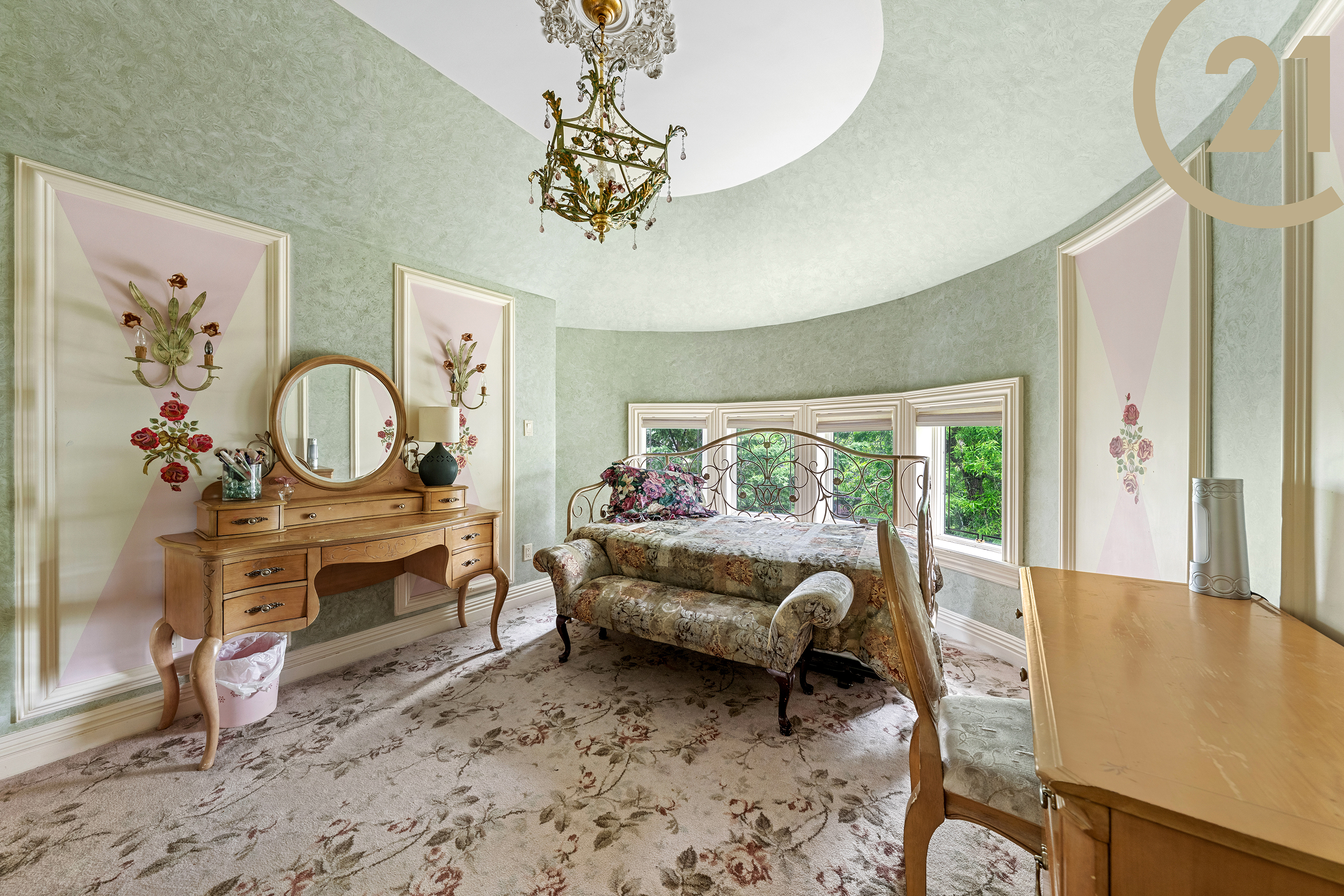 Brooklyn, New York, 11229, United States, 9 Bedrooms Bedrooms, ,6 BathroomsBathrooms,Residential,For Sale,1981070